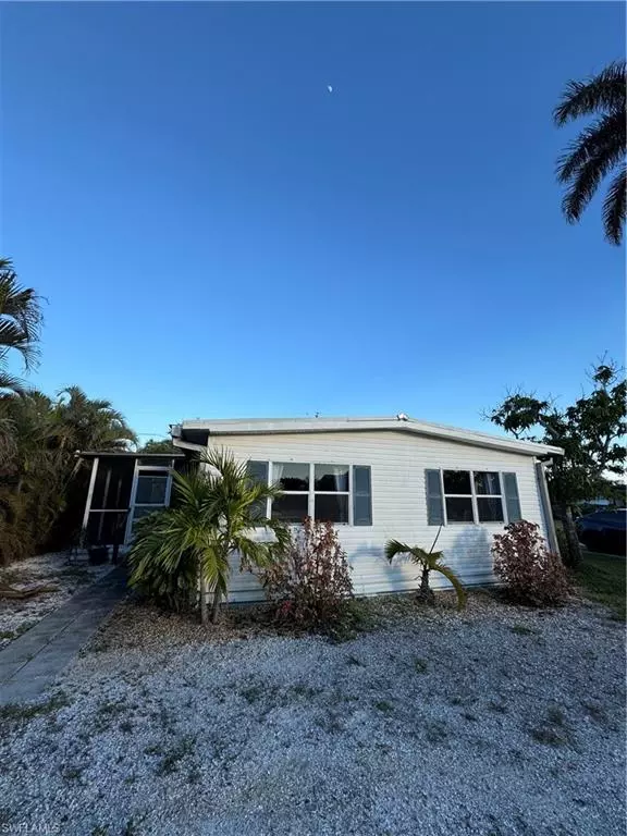 Fort Myers, FL 33908,12781 Spencer ST