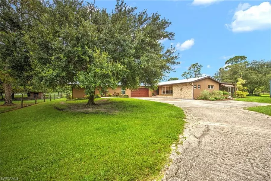 4850 Neal RD, Fort Myers, FL 33905