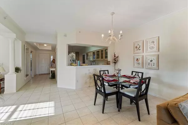 Naples, FL 34109,2275 Harmony LN #104