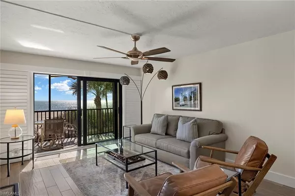 Sanibel, FL 33957,2230 Camino Del Mar DR #4C2