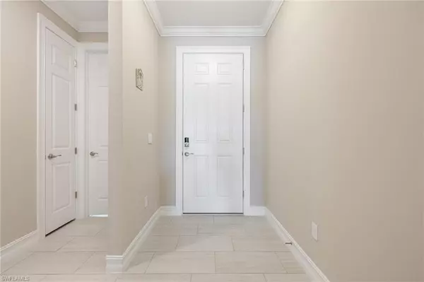 Naples, FL 34114,305 Spiaggio CT