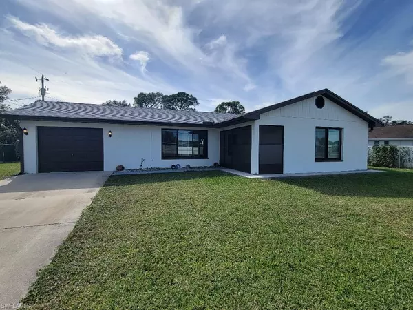 502 E 3rd ST, Lehigh Acres, FL 33936