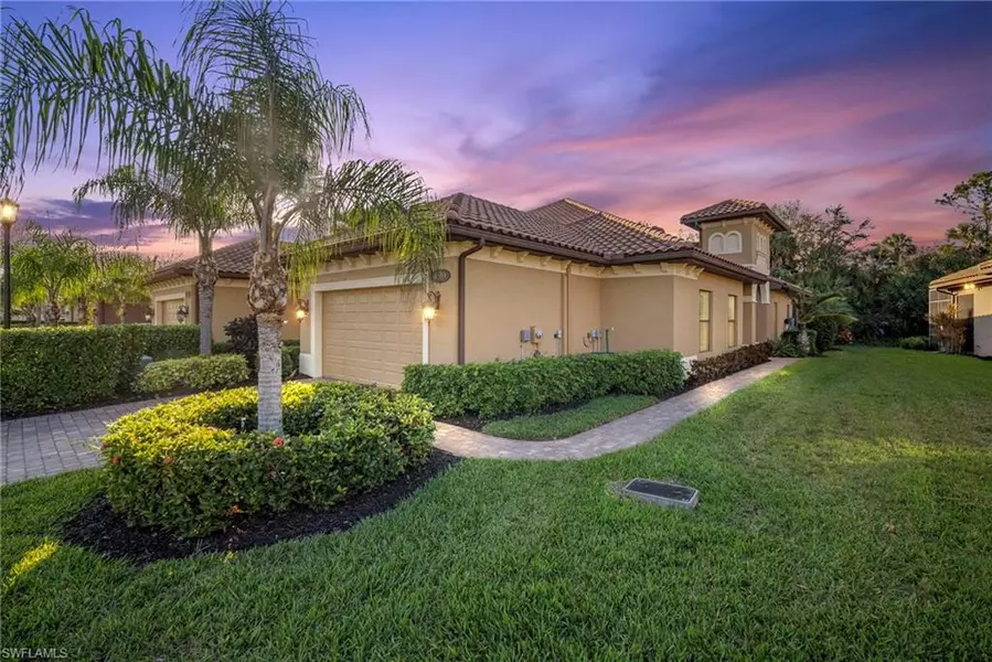 6589 Roma WAY, Naples, FL 34113