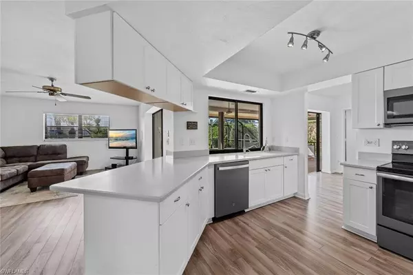 Naples, FL 34113,124 Forest Hills BLVD