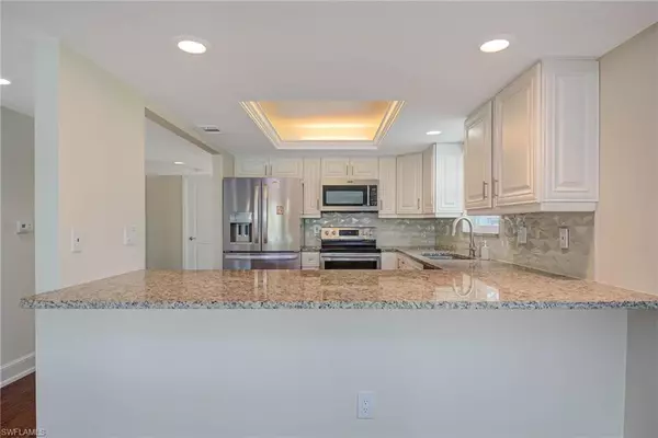 Naples, FL 34109,6640 Ilex CIR #7E