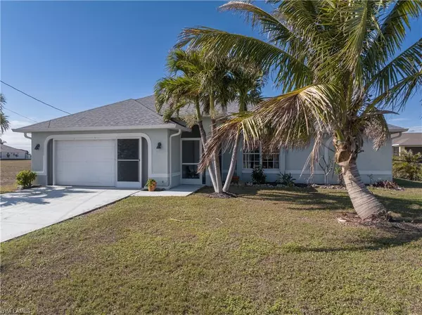 2728 NW 45th PL, Cape Coral, FL 33993