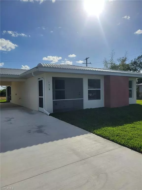 1618 Ridgecrest ST, Lehigh Acres, FL 33936