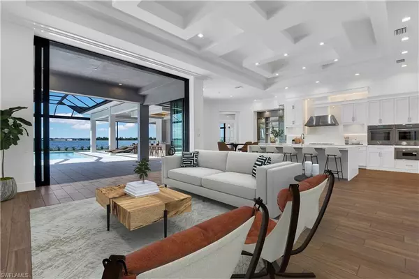 Punta Gorda, FL 33982,43346 Waterside TRL