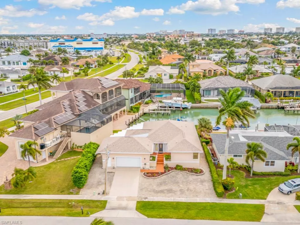 Marco Island, FL 34145,851 Perrine CT