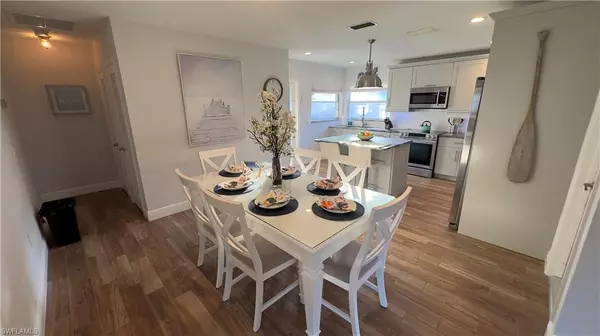 Naples, FL 34108,588 105th AVE N