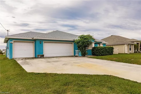 1244 N Gator CIR, Cape Coral, FL 33909