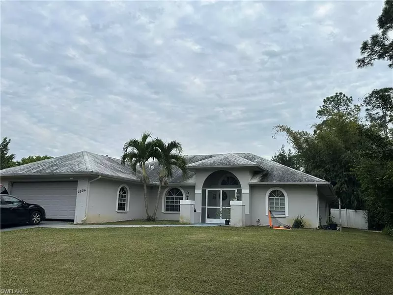 2804 E 9th ST, Lehigh Acres, FL 33972