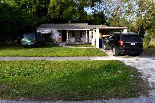 4411 Poinsettia ST, Fort Myers, FL 33905