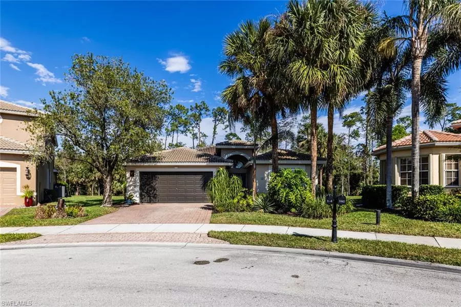 2446 Butterfly Palm DR, Naples, FL 34119