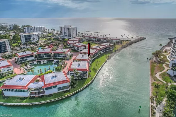 Naples, FL 34102,2246 Gulf Shore BLVD N #L2