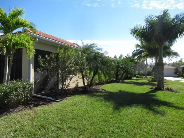 Naples, FL 34112,7730 Martino CIR