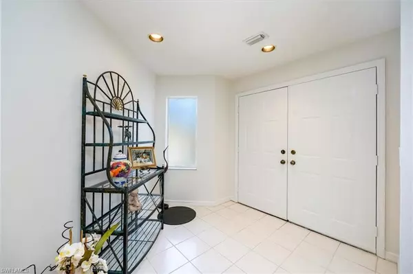 Naples, FL 34113,770 Waterford DR #204