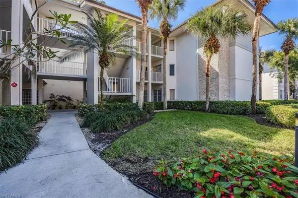 770 Waterford DR #204, Naples, FL 34113