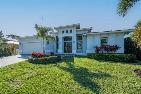 Marco Island, FL 34145,168 Greenview ST