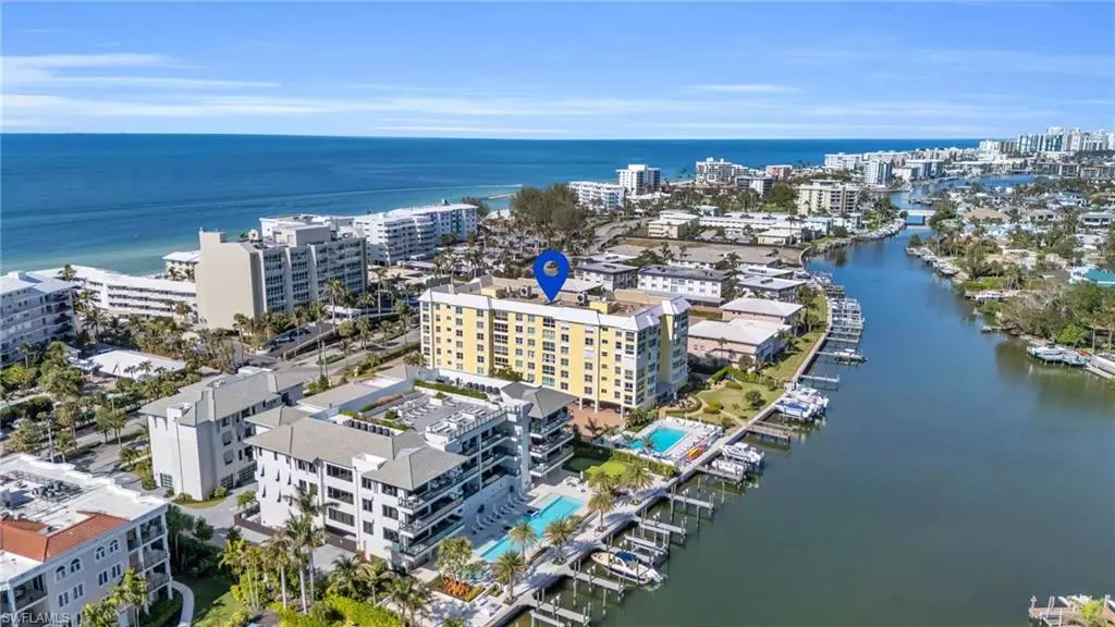 Naples, FL 34102,1900 Gulf Shore BLVD N #304