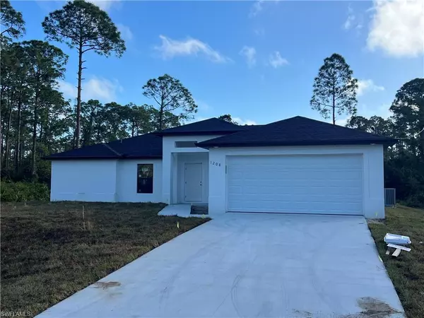 3210 19th ST W, Lehigh Acres, FL 33971