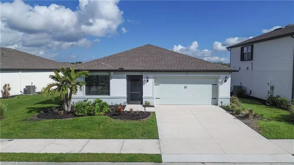 10811 Firebush CIR, North Fort Myers, FL 33917