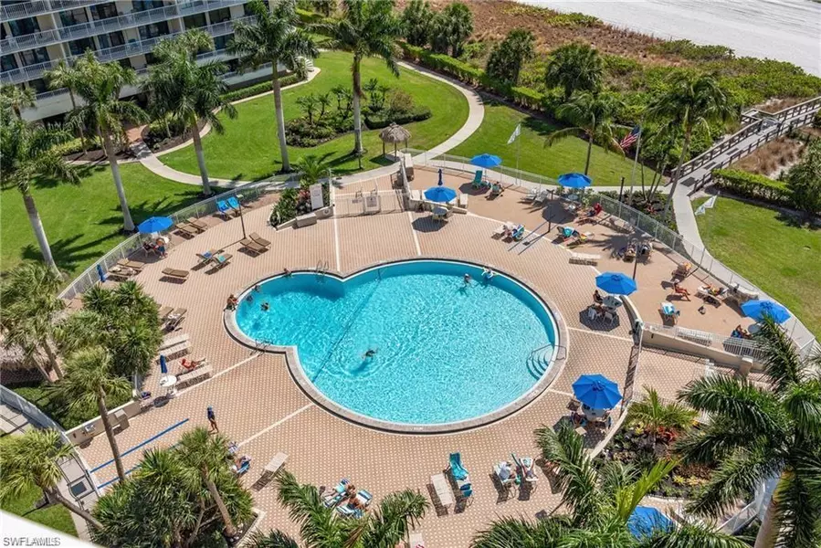 260 SEAVIEW CT #309, Marco Island, FL 34145