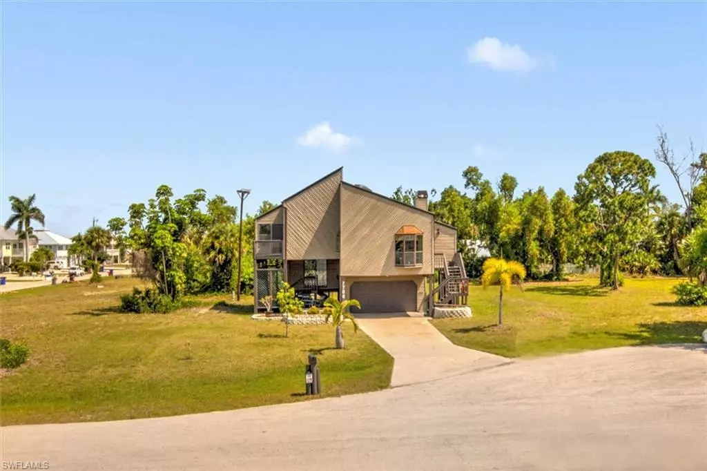 Bokeelia, FL 33922,7786 Breakwater CT