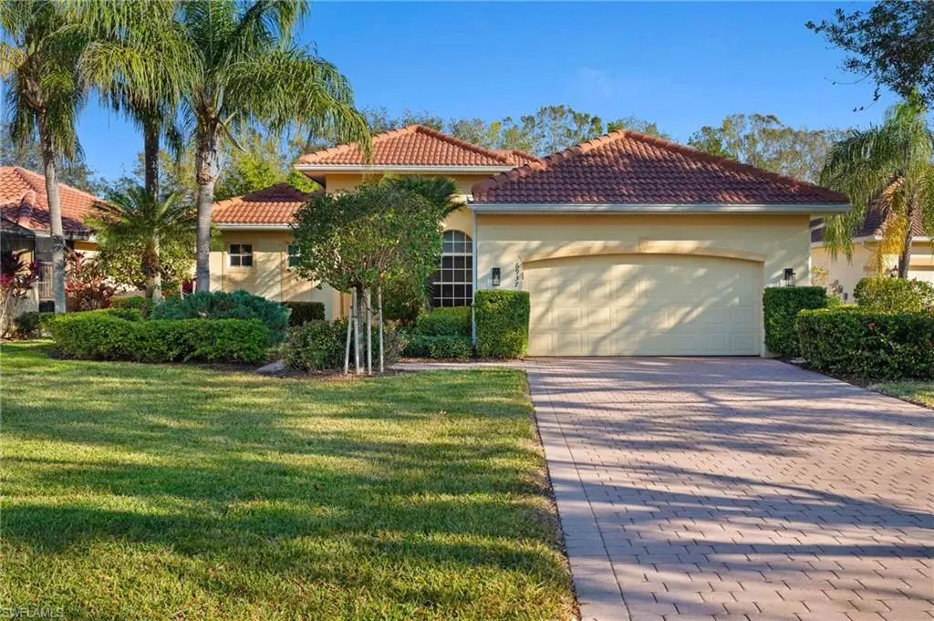 Naples, FL 34113,6937 Bent Grass DR