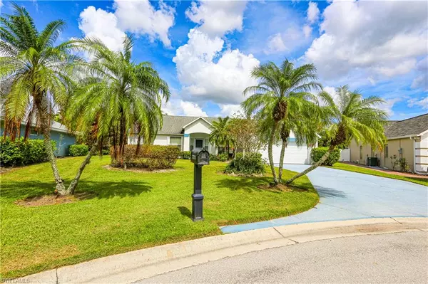 Naples, FL 34104,7775 Scarlet CT