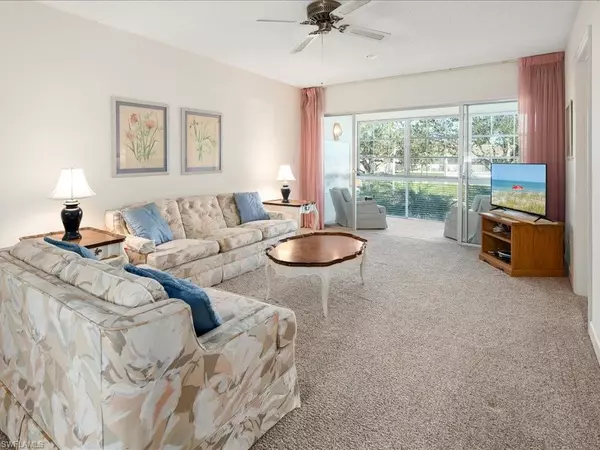 Naples, FL 34102,282 Banyan BLVD #282