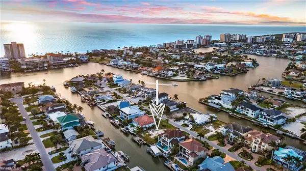 Naples, FL 34108,362 Trade Winds AVE