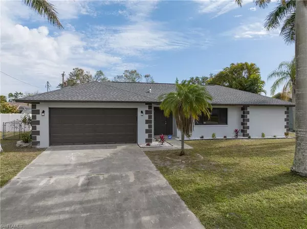 Cape Coral, FL 33990,709 SE 10th PL