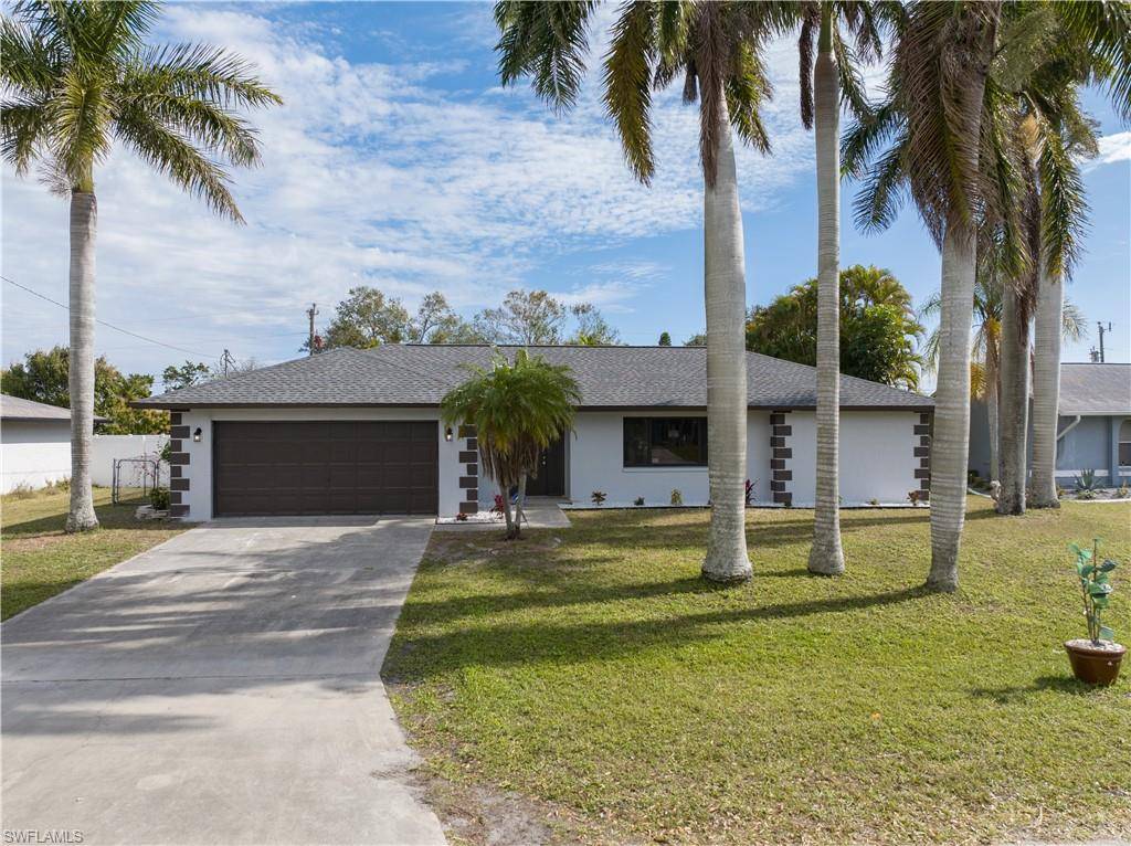 Cape Coral, FL 33990,709 SE 10th PL