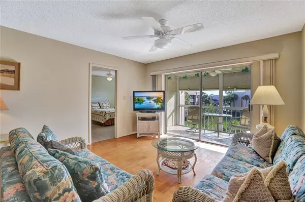 Naples, FL 34105,150 Turtle Lake CT #309