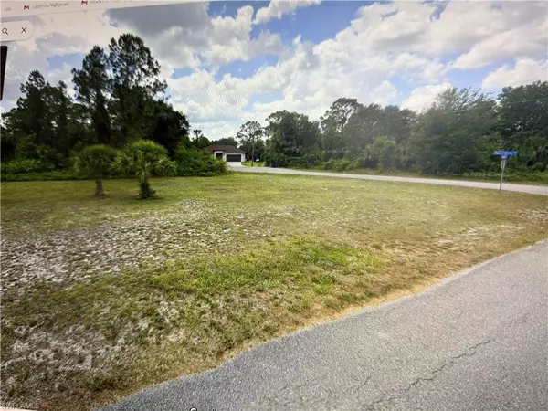 Lehigh Acres, FL 33974,725 Spaulding TER