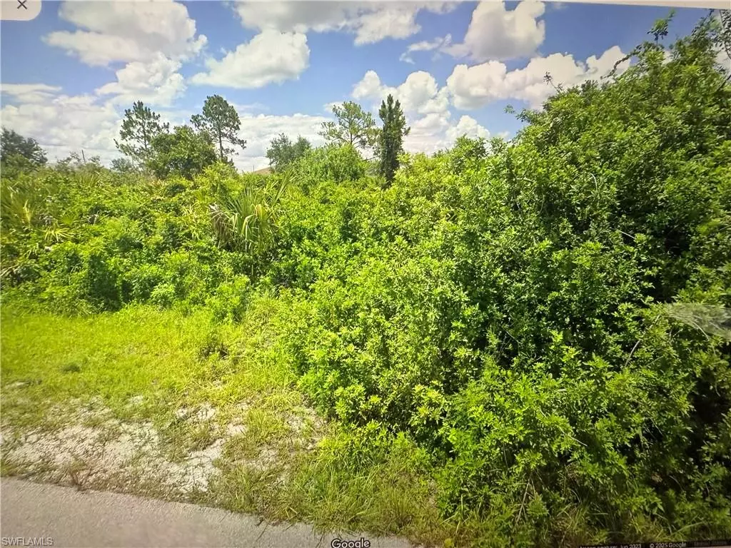 Lehigh Acres, FL 33971,2802 65th ST W