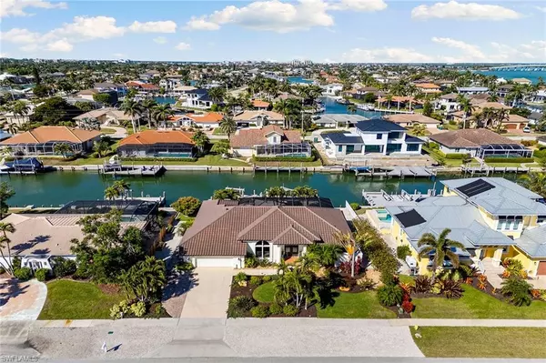 Marco Island, FL 34145,1724 Wavecrest CT