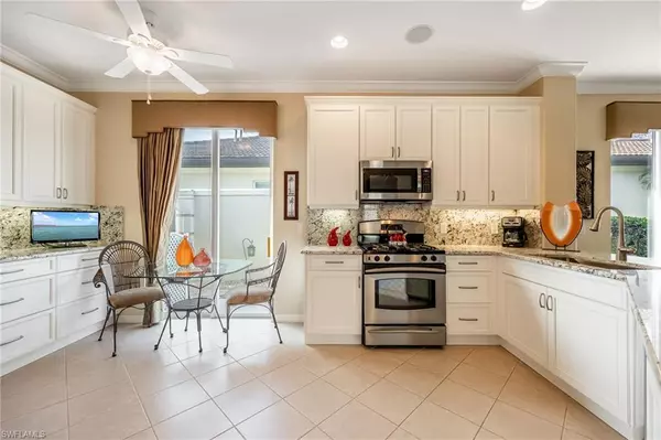 Fort Myers, FL 33913,10568 Avila CIR