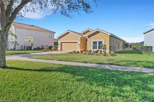 Naples, FL 34120,2642 Orange Grove TRL