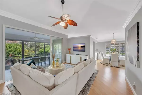 Naples, FL 34110,322 Emerald Bay CIR #X7