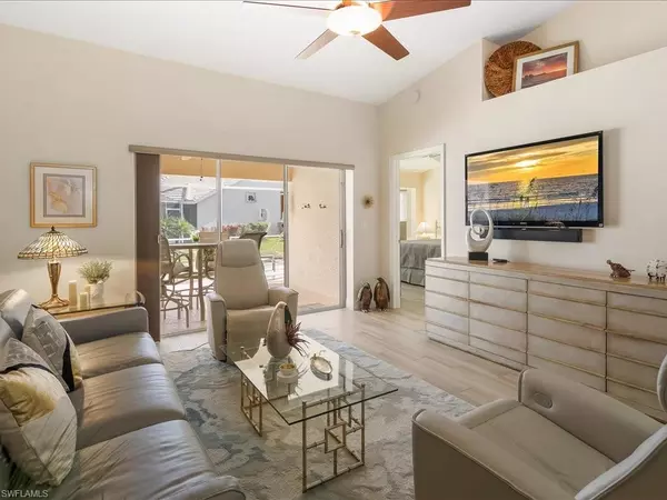 Naples, FL 34110,682 Wiggins Bay DR