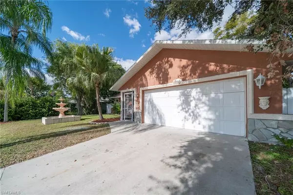 Cape Coral, FL 33909,1813 NE 1st TER