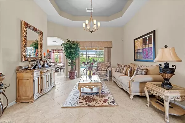 Naples, FL 34104,7929 Founders CIR