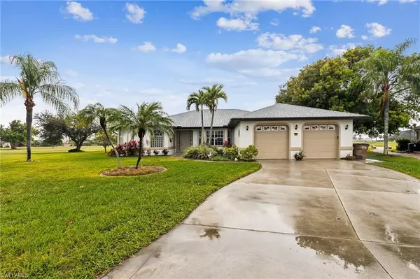 250 SE 9th TER, Cape Coral, FL 33990