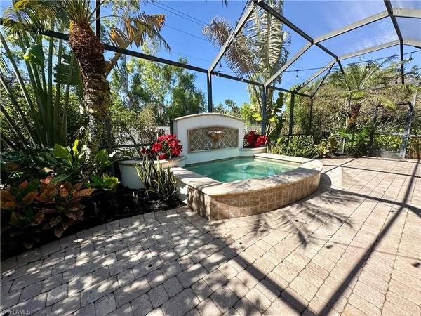 28360 Del Lago WAY, Bonita Springs, FL 34135