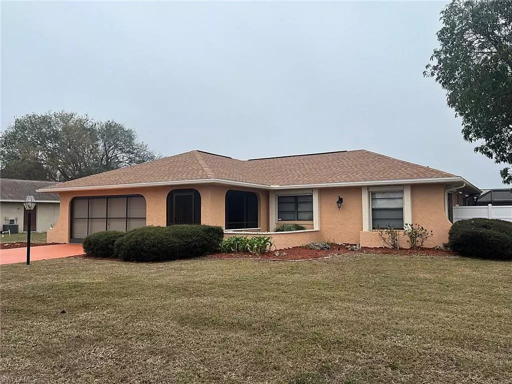 Lehigh Acres, FL 33936,109 Doveside LN