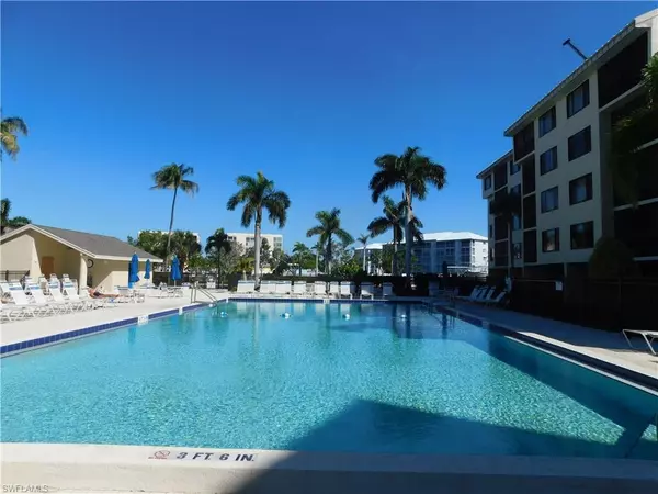 Fort Myers Beach, FL 33931,7327 Estero BLVD #205