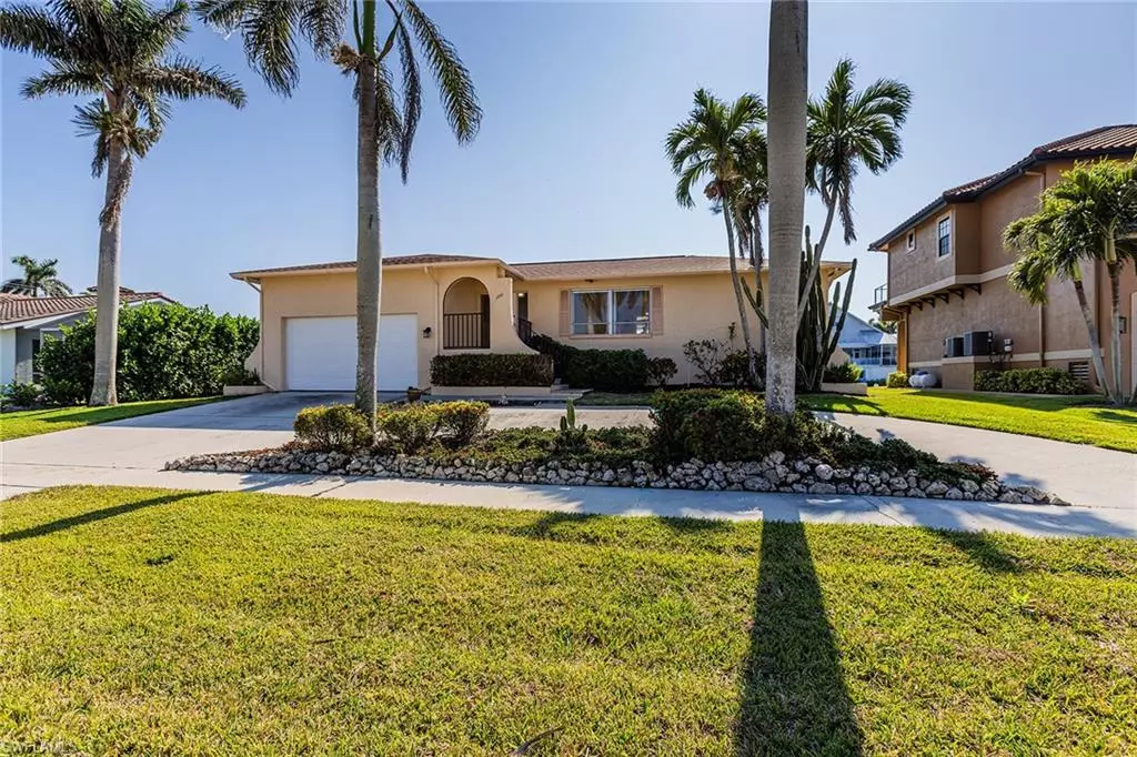 Marco Island, FL 34145,1041 Cara CT