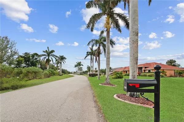 Cape Coral, FL 33991,11486 Royal Tee CIR